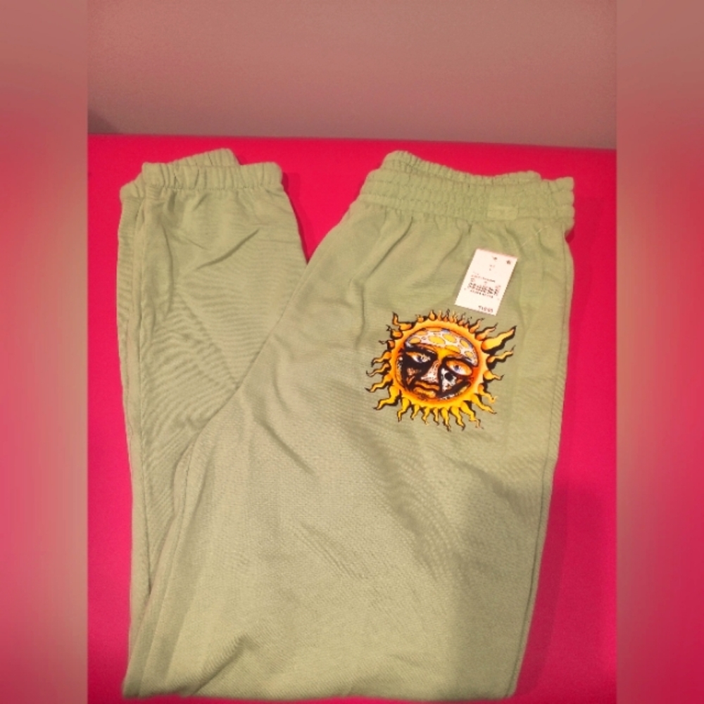 Women's joggers